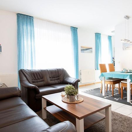 Lindenbuschen 1- Wohnung 3 Kellenhusen Luaran gambar